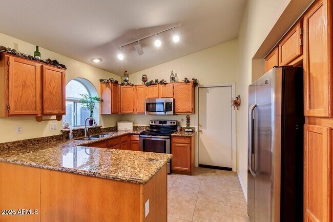 1381 S Yucca Pl Chandler, AZ 85286 photo 5