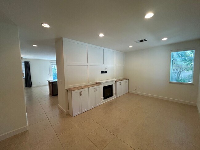 462 East Main Avenue, Morgan Hill, CA 95037 photo 4