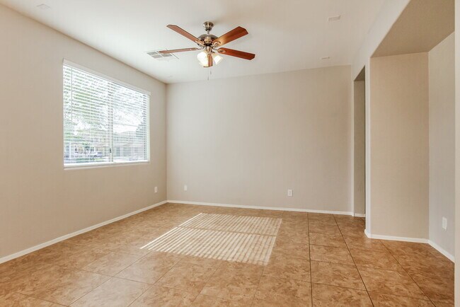 17716 N 114th Ln Surprise, AZ 85378 photo 4