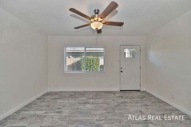 2530 N 17th Way Phoenix, AZ 85006 photo 3
