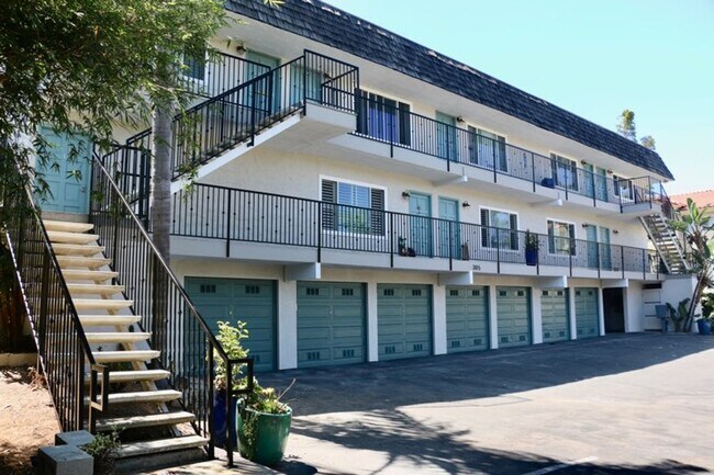 Sierra Seaside Flats photo 2