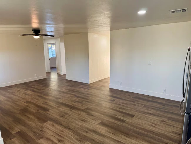 1134 E Brown St Phoenix, AZ 85020 photo 3