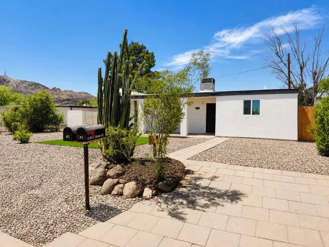 1134 E Brown St Phoenix, AZ 85020 photo 2