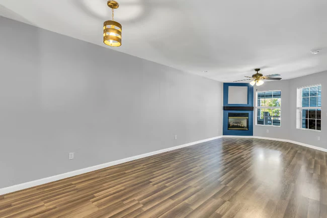1505 N Center St Mesa, AZ 85201 photo 4