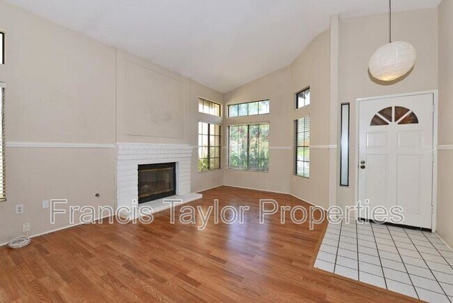 11893 Caminito Ryone San Diego, CA 92128 photo 5