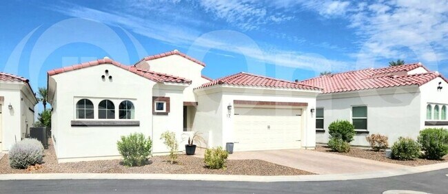 2777 W Queen Creek Rd Chandler, AZ 85248 photo 2