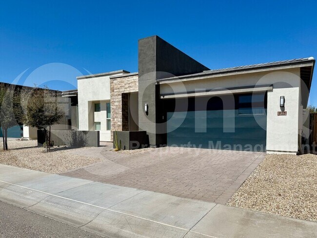 1122 E Nolan Pl Chandler, AZ 85249 photo 2
