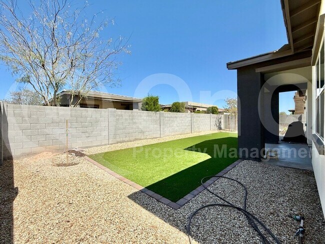 1122 E Nolan Pl Chandler, AZ 85249 photo 5