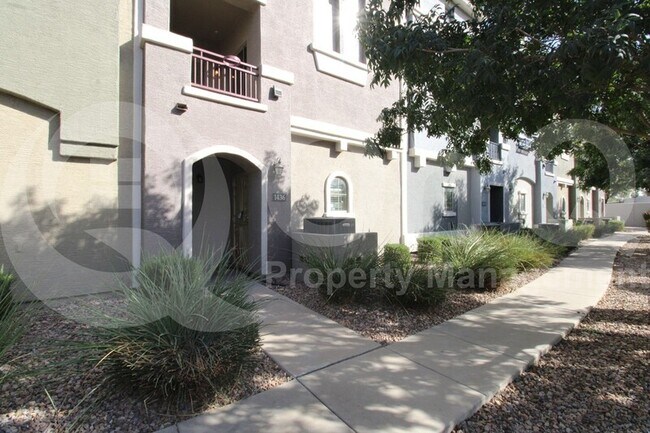 2402 E 5th St Tempe, AZ 85288 photo 2