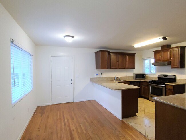 2135 Calle Tortuosa San Diego, CA 92139 photo 5
