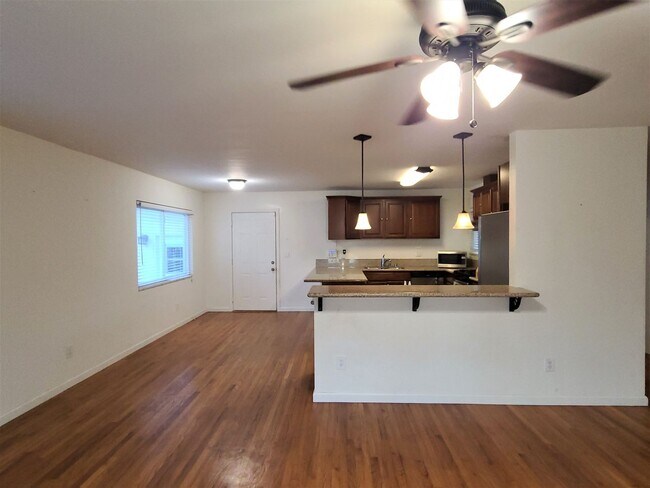 2135 Calle Tortuosa San Diego, CA 92139 photo 3