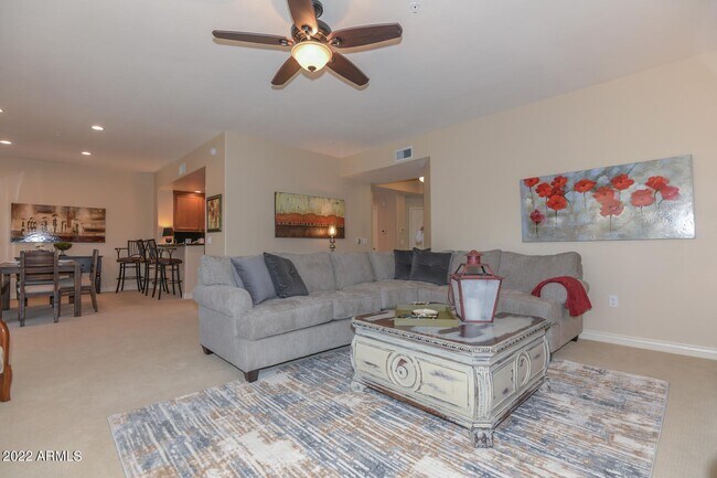 21320 N 56th St Phoenix, AZ 85054 photo 5