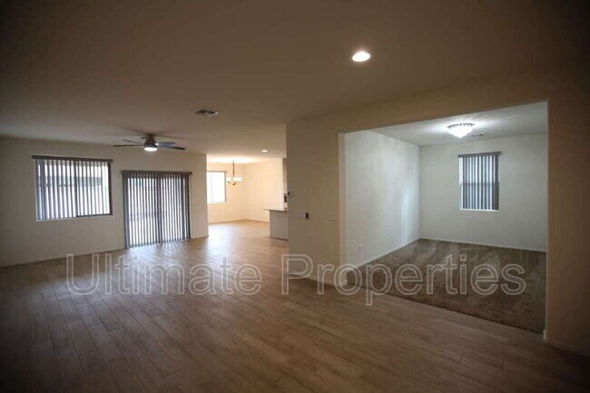6930 W Townley Ave Peoria, AZ 85345 photo 5