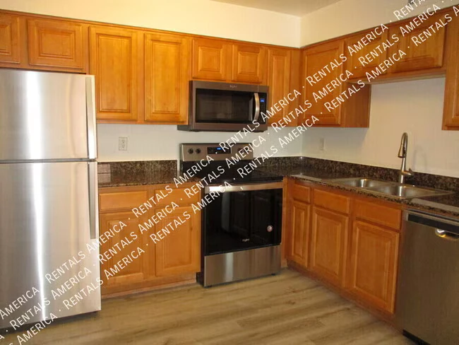 330 S Beck Ave Tempe, AZ 85281 photo 4
