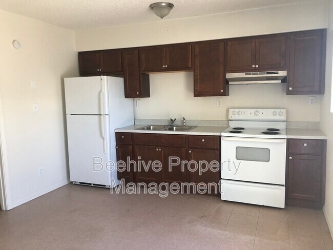 1153 E Taylor St Phoenix, AZ 85006 photo 4
