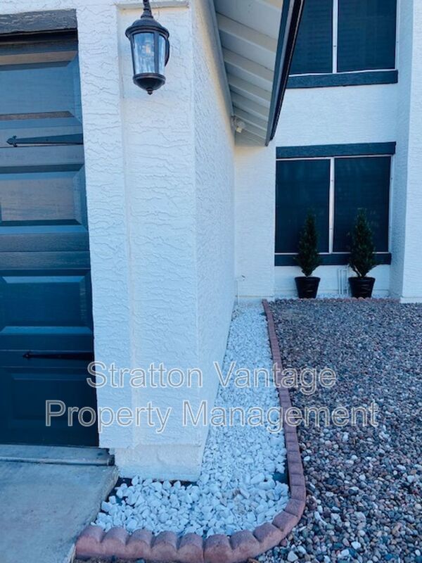 402 S Laveen Dr Chandler, AZ 85226 photo 4