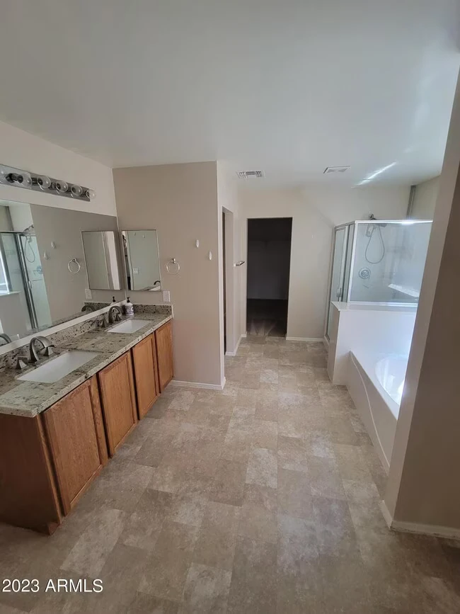 12050 W Carlota Ln Sun City, AZ 85373 photo 3