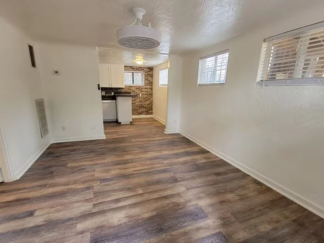 One Bedroom photo 4