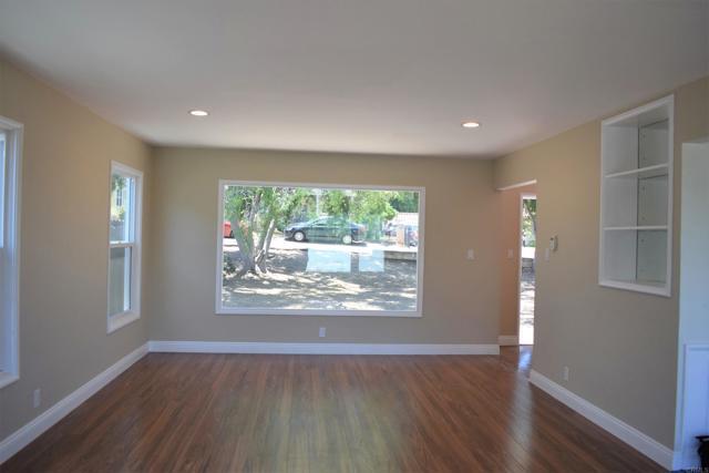 203 Bayview Way Chula Vista, CA 91910 photo 2