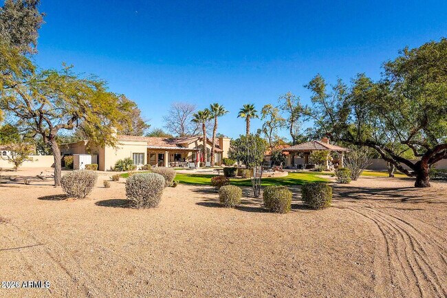 5803 E Vía Del Cielo Paradise Valley, AZ 85253 photo 3