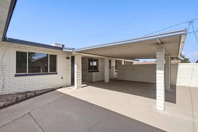 1129 N Wedgewood Cir Mesa, AZ 85203 photo 4