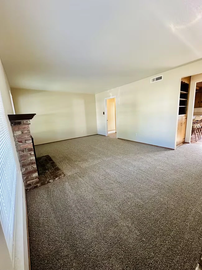 3178 Hillview Ct Concord, CA 94519 photo 2