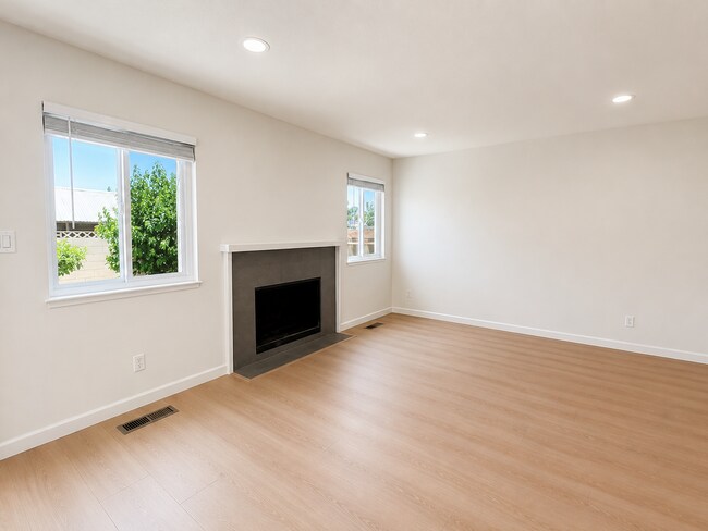 4020 Handel Common Fremont, CA 94536 photo 5