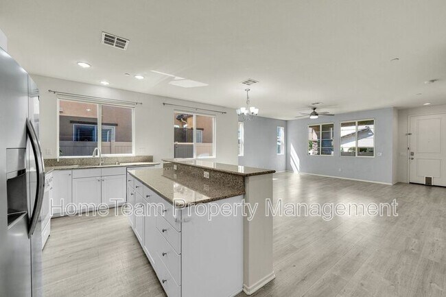 1704 Cal Orchid Pl Chula Vista, CA 91913 photo 3