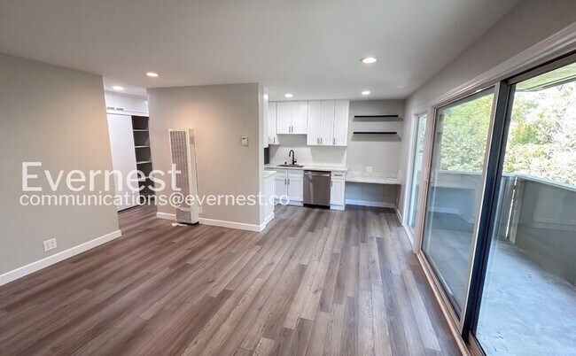 73 Brookwood Rd Orinda, CA 94563 photo 5