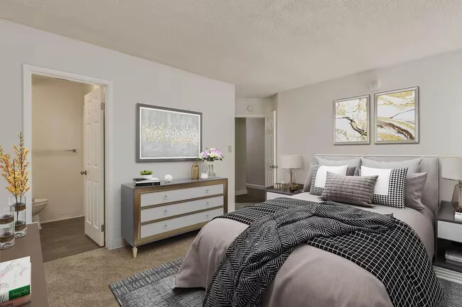 Dorchester STOP IN FOR MOVE IN BONUS! photo 5
