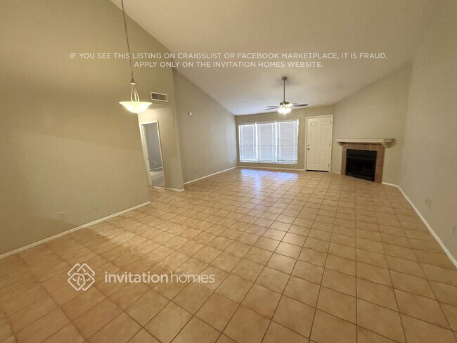 7748 W Cherry Hills Dr Peoria, AZ 85345 photo 2