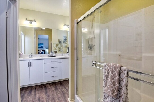 27864 Avenida Avila Temecula, CA 92592 photo 3