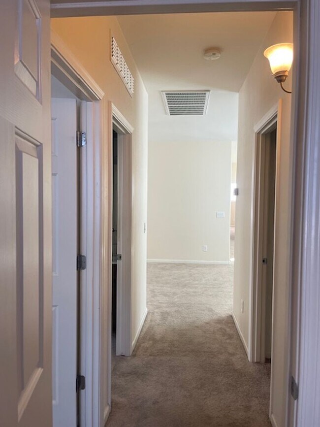 12400 N 153rd Ave Surprise, AZ 85379 photo 4