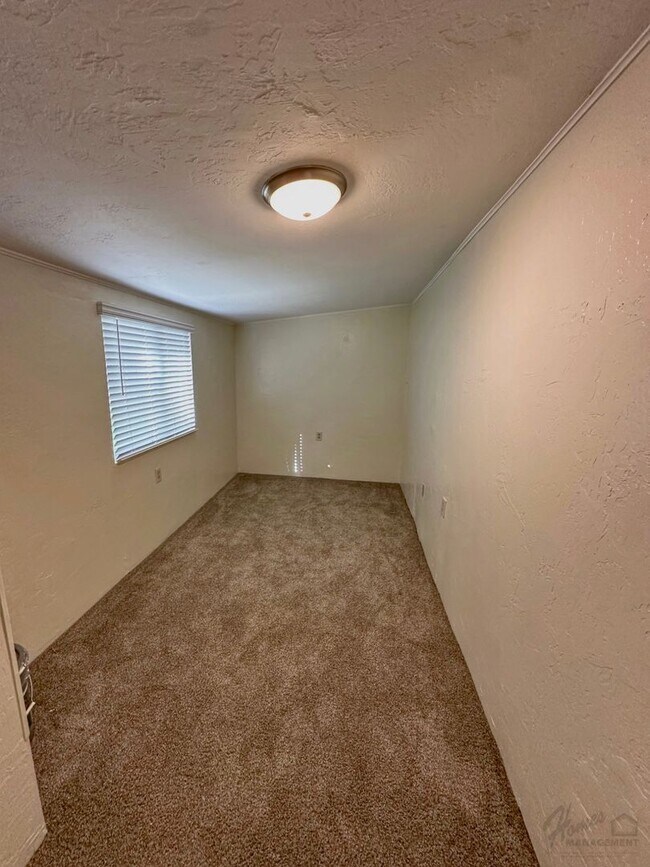 527-531 E 2nd Ave Escondido, CA 92025 photo 5