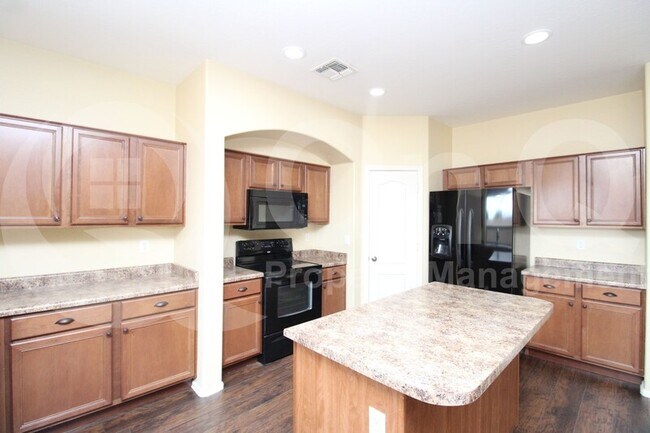 2969 S 160th Ln Goodyear, AZ 85338 photo 3