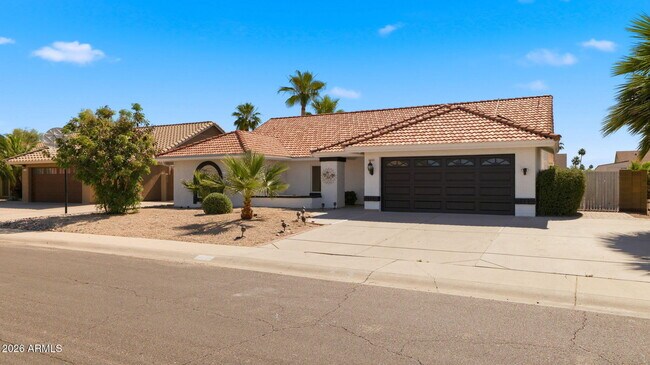 15221 North 42nd Pl Phoenix, AZ 85032 photo 2