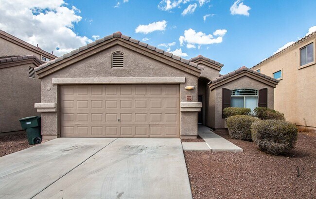 10742 W Coolidge St Phoenix, AZ 85037 photo 2