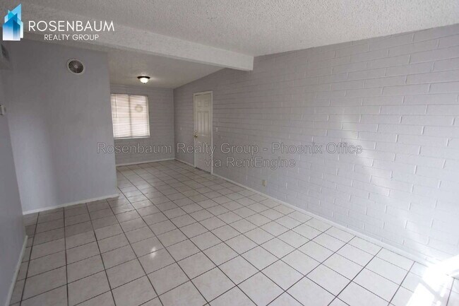 565 S Hobson Mesa, AZ 85204 photo 4