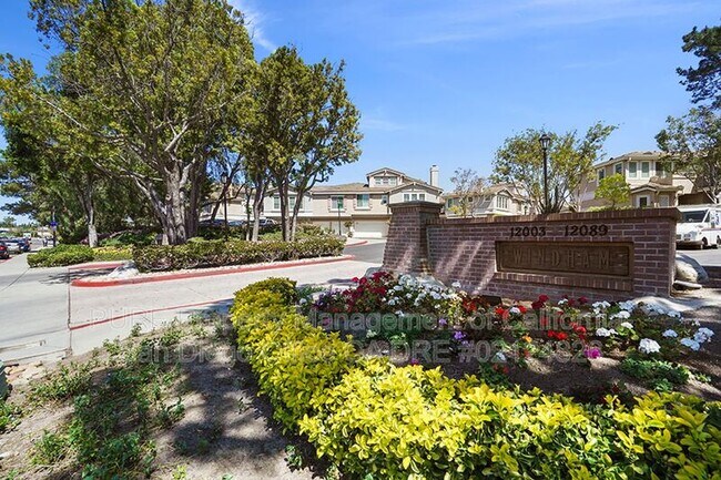 12029 World Trade Dr San Diego, CA 92128 photo 2