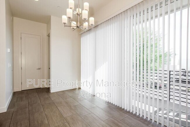 6850 E McDowell Rd Scottsdale, AZ 85257 photo 2