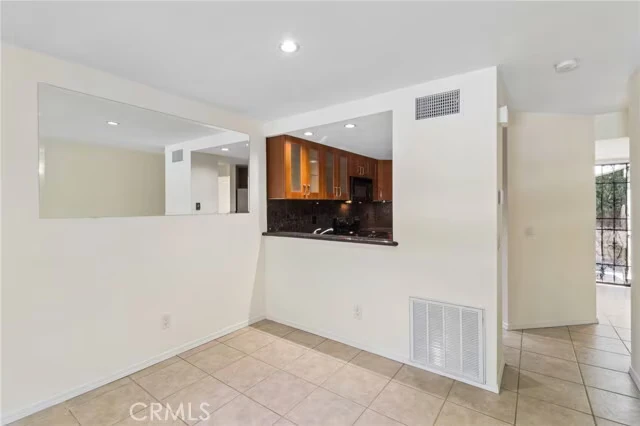 3958 60th St San Diego, CA 92115 photo 4
