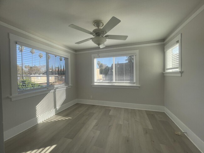 52 S 10th St San Jose, CA 95112 photo 2