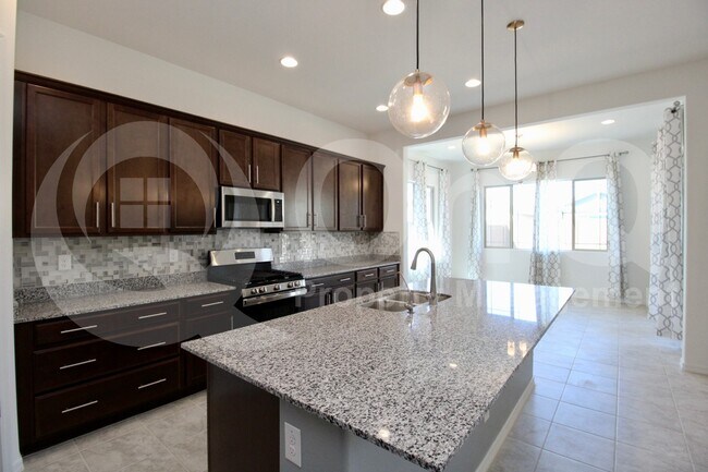 20554 E Via de Colina Queen Creek, AZ 85142 photo 3