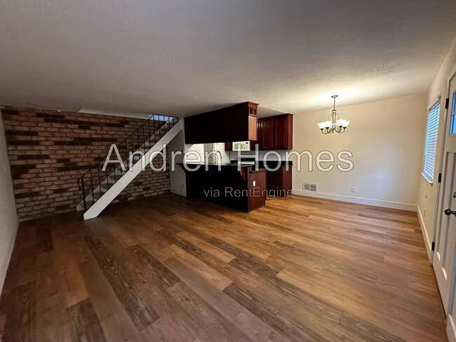 1540 42nd Ave