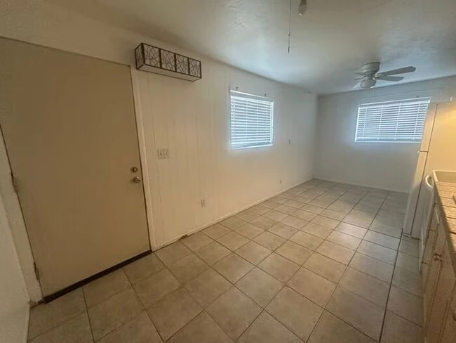 1425 N 85th Pl Scottsdale, AZ 85257 photo 3