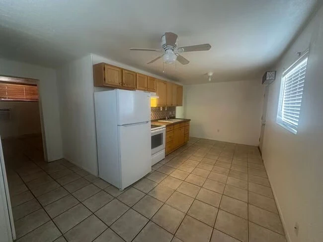 1425 N 85th Pl Scottsdale, AZ 85257 photo 4