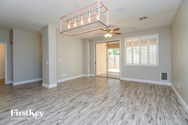 6962 E Kiva Ave Mesa, AZ 85209 photo 3
