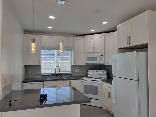 9257 Los Coches Rd Lakeside, CA 92040 photo 4