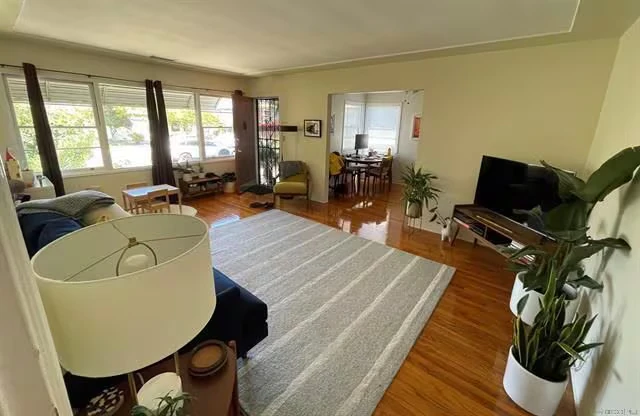 3310 Gregory St photo 3