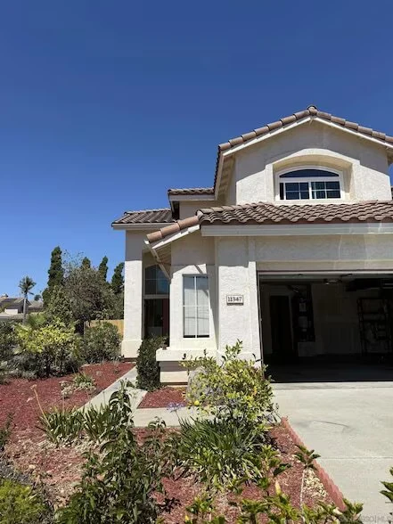 11347 Paul Barwick Ct San Diego, CA 92126 photo 2